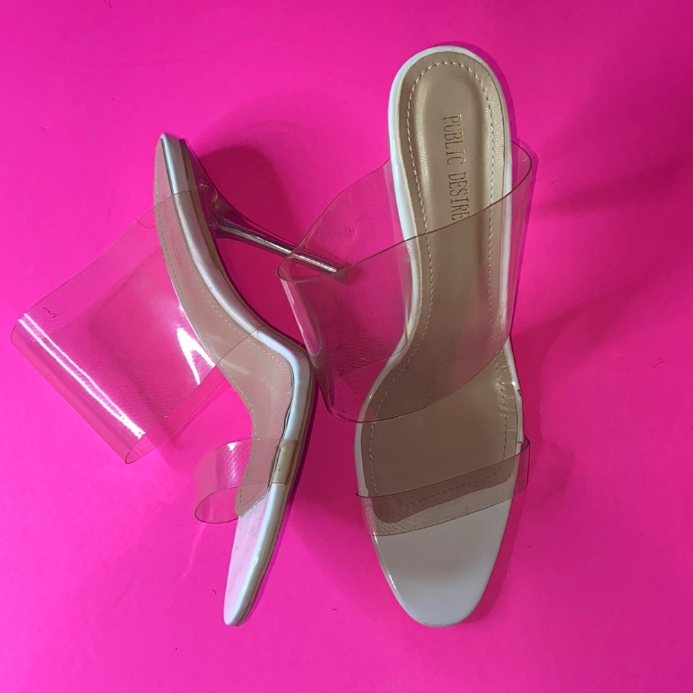 White PVC Heel - Picture 2 of 2